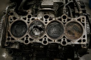 Moteur grippé : causes, symptômes et réparation